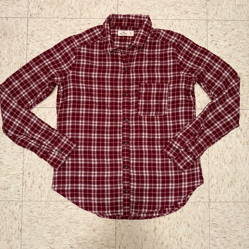Hollister Burgundy Plaid Button Down Shirt
